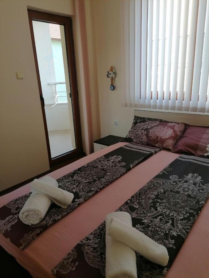 Villa Mareli تساريفو المظهر الخارجي الصورة