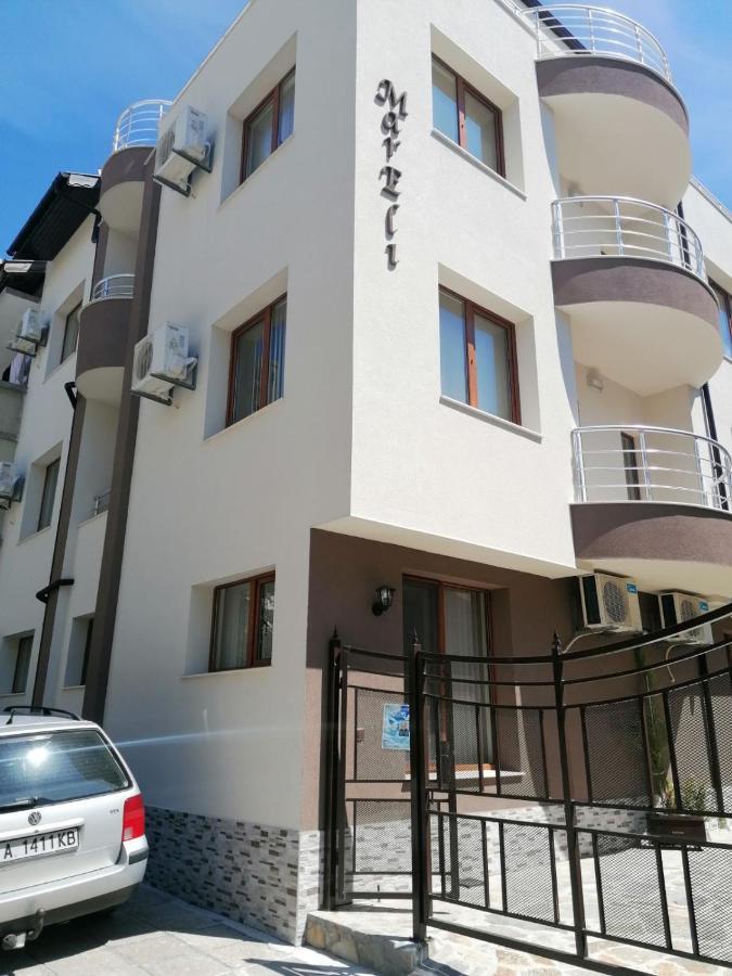 Villa Mareli تساريفو المظهر الخارجي الصورة
