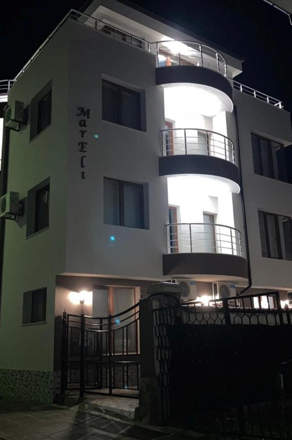 Villa Mareli تساريفو المظهر الخارجي الصورة