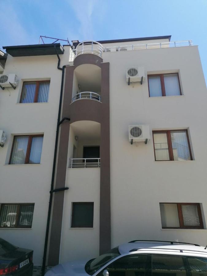 Villa Mareli تساريفو المظهر الخارجي الصورة