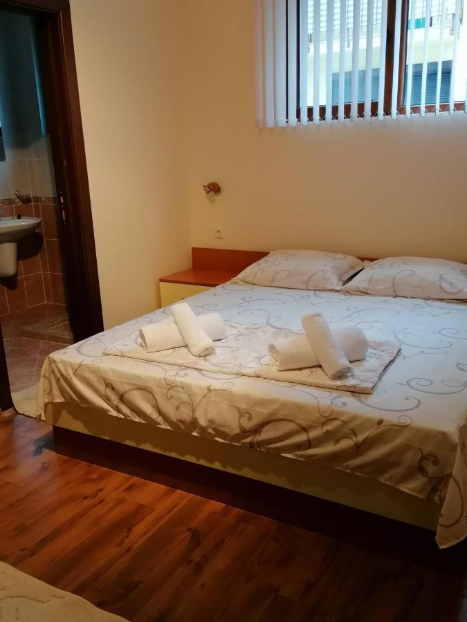Villa Mareli تساريفو المظهر الخارجي الصورة