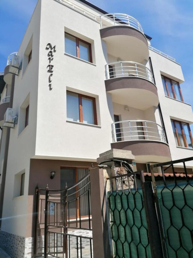Villa Mareli تساريفو المظهر الخارجي الصورة